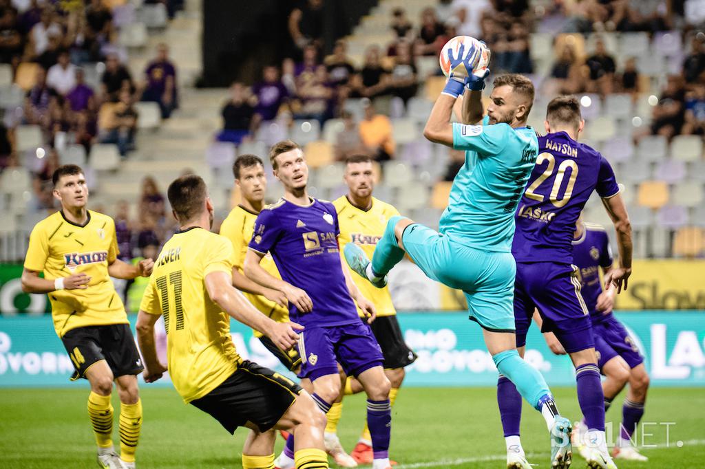 NK Maribor : NK Radomlje, 1. SNL