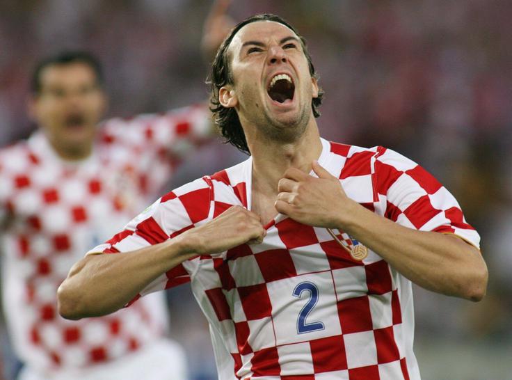 Za hrvaško izbrano vrsto je med letoma 2002 in 2016 zbral kar 134 nastopov. Več od njega jih imata le nogometna velikana na Hrvaškem, ki še vedno vztrajata v državnem dresu. To sta Luka Modrić (188) in Ivan Perišić (144). | Foto: Guliverimage