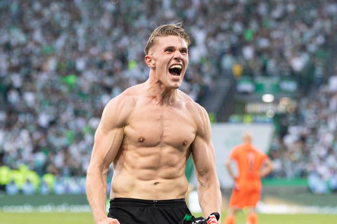 Victor Gyökeres | Pri Arsenalu so izbirali med Benjaminom Šeškom in Victorjem Gyökeresem in se nazadnje odločili za Šveda. | Foto Guliverimage