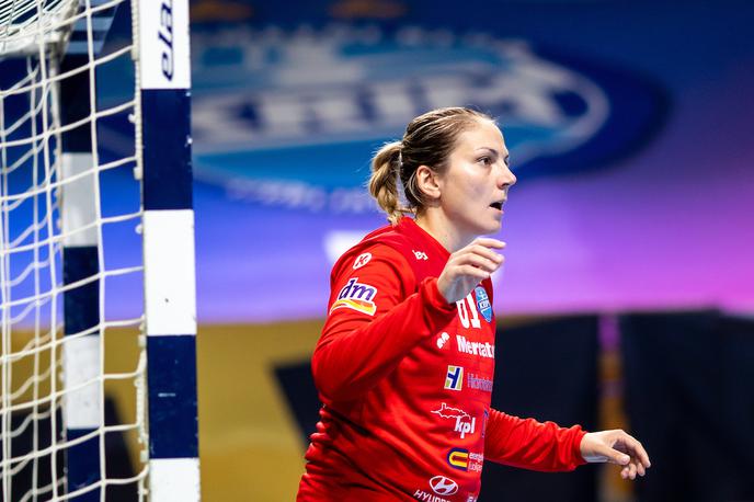Rokometna liga prvakinj: Krim Mercator - Ferencvaroš, Hala Tivoli Jovana Risović | Jovana Risović je zapustila Romunijo in se vrnila v Slovenijo. | Foto Matic Klanšek Velej/Sportida