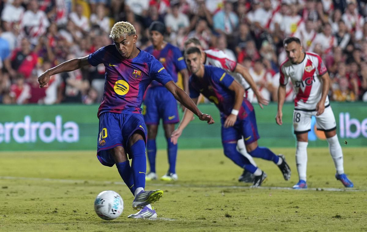 Barcelona Lamine Yamal | Barcelona je zgolj remizirala z Rayo Vallecano. | Foto Guliverimage