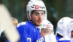 Slovenski branilec bo znanje še naprej nabiral v klubu veterana lige NHL