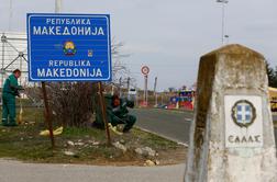 Na makedonski meji začenjajo s postavljanjem tabel Severna Makedonija