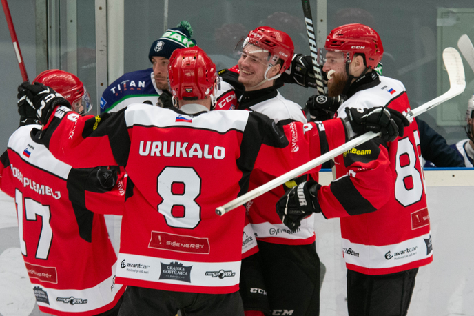 Hdd Jesenice | Jeseničani so premagali KHL Sisak, ki ostaja na drugem mestu Alpske lige. | Foto Matias Demšar