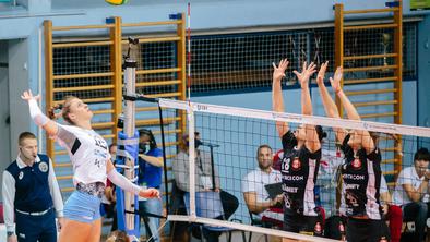 Brez čudeža za Kamničanke