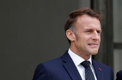 Krizni sestanek v Franciji, Macron se trese