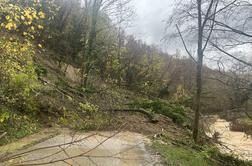 V Goriških brdih se je sprožil nov plaz