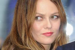 Vanessa Paradis je napovedala vojno Johnnyju Deppu