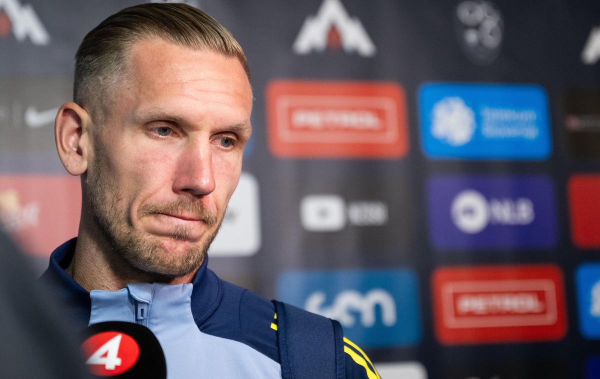 Robin Olsen | Robin Olsen je za švedsko reprezentanco zbral 77 nastopov, še nikoli pa se mu ni primerilo kaj takšnega, da bi na tako pomembni tekmi storil tako hudo napako. | Foto Guliverimage