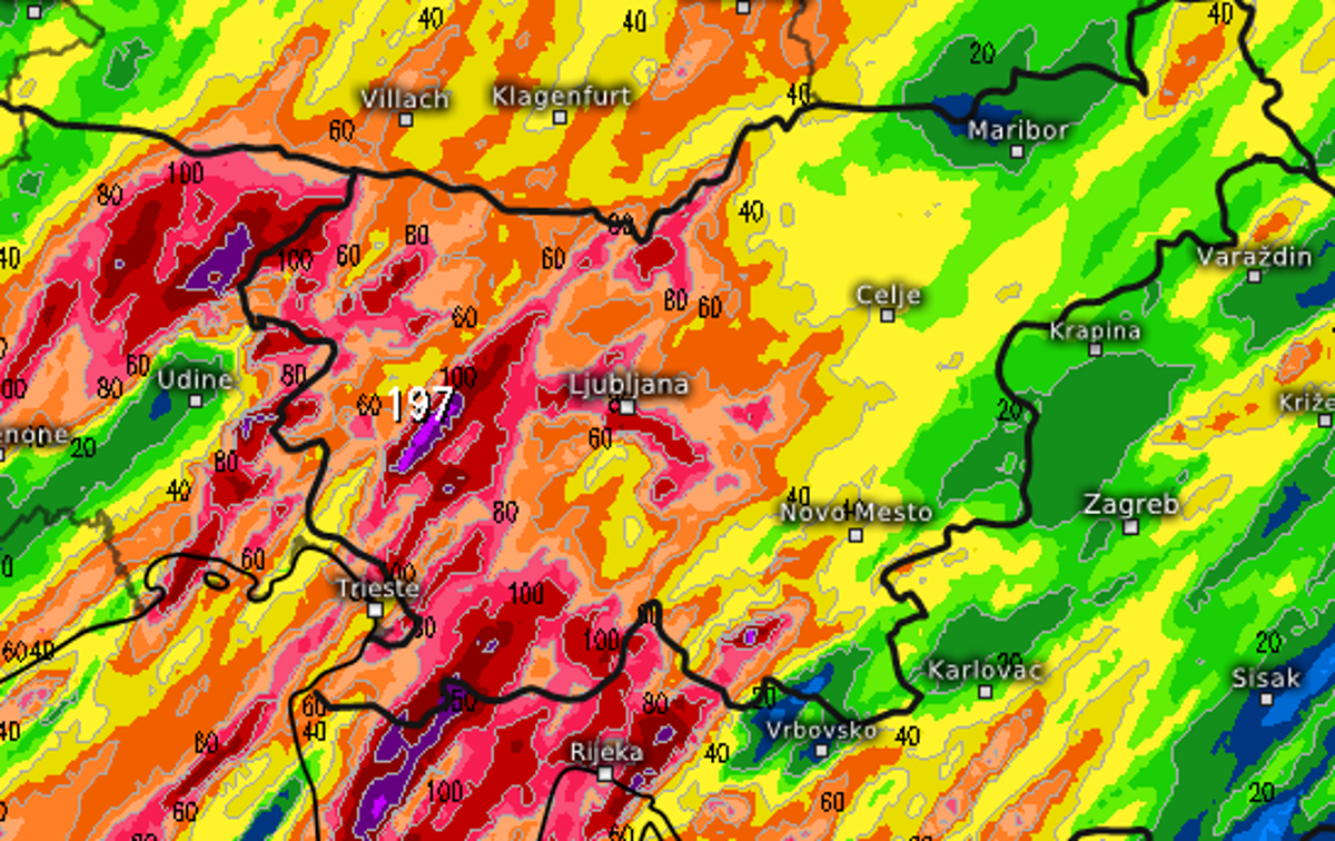 nevihte | Skupna količina padavin, ki naj bi padla od začetka do konca padavinskega dogodka, glede na enega izmed visokoločljivostnih meteoroloških modelov. Predvsem v zahodni Sloveniji lahko ponekod pade tudi več kot 150 litrov dežja. Drugod bodo količine predvidoma manjše, pade lahko od 20 do 90 litrov padavin na kvadratni meter. | Foto David Florjančič / Meteoinfo Slovenija