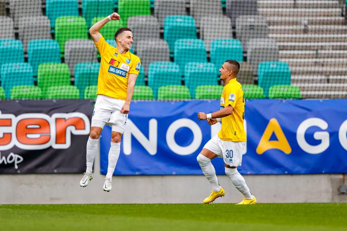 Sandi Nuhanović, Bravo | Bravo je v uvodni tekmi 13. kroga 1. SNL v Kidričevem s 3:1 premagal Aluminij. | Foto Aleš Fevžer