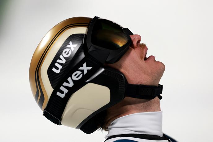 Anže Lanišek | Anže Lanišek ni skrival razočaranja po tekmi na srednji skakalnici na olimpijskih igrah. | Foto Reuters