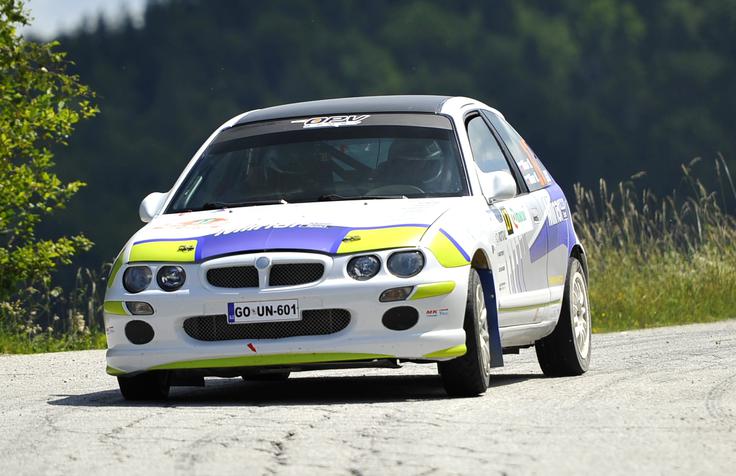 Martin Mlinar in sovoznik Miran Mlinar sta z MG ZR 105 aktualna državna prvaka v tem razredu, kjer tudi letos še ne poznata poraza.  | Foto: Gregor Pavšič