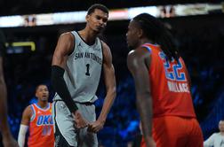 Veliko presenečenje, težave pri Lakersih