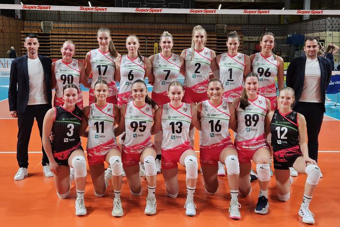 Mariborčanke brez osvojenega niza proti branilkam naslova
