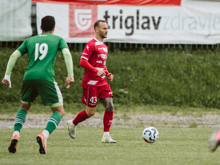 V zimskem prestopnem roku se je, takrat je imel še veliko težav z zdravjem, preselil k Aluminiju. | Foto: Agencija DAMN