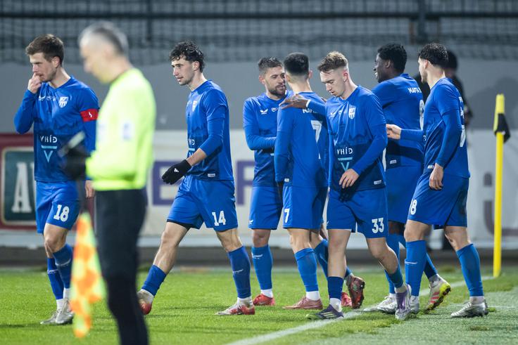 Nafta se je povzpela na prvo mesto. | Foto: Jure Banfi