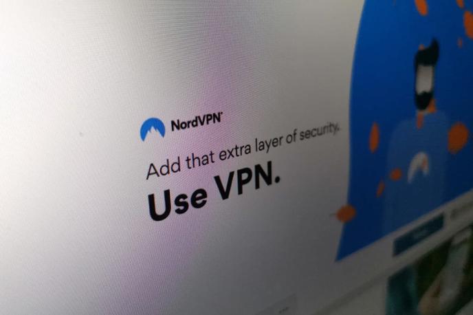 NordVPN | NordVPN na področju ponudnikov storitve VPN velja za pravega velikana. Upravlja namreč daleč največje omrežje namestniških strežnikov oziroma tako imenovanih proxyjev - po vsem svetu jih ima več kot 5.300. | Foto Matic Tomšič