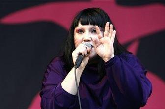Beth Ditto s kolekcijo oblačil za močnejše