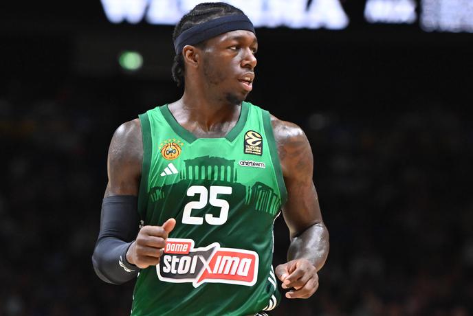 Drama v Atenah, Nunn za zmago sekundo pred koncem, Olympiacos povišal prednost