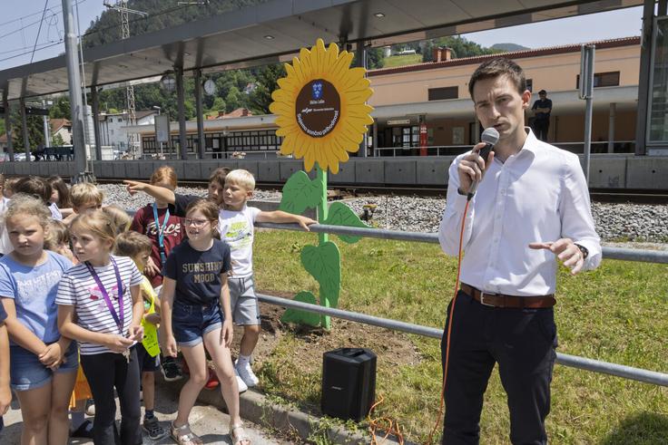 Sejemo sončno prihodnost | Foto: Slovenske železnice