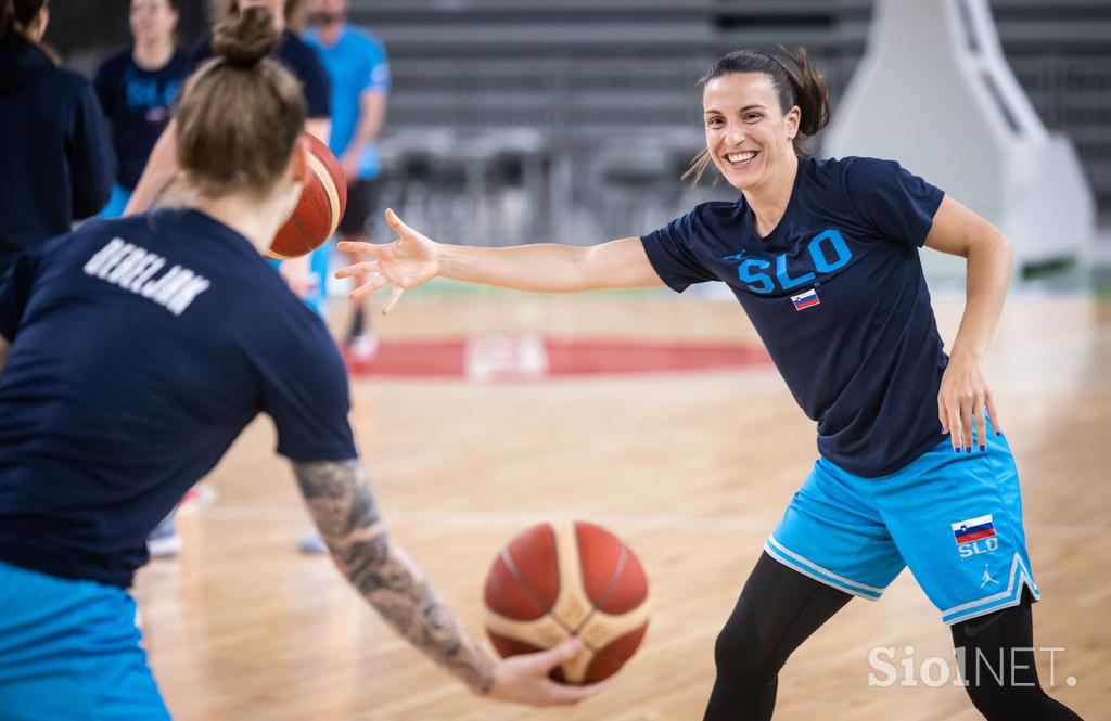 slovenska ženska košarkarska reprezentance