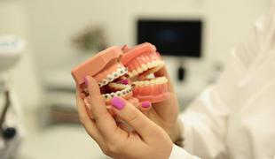 Ortodont in zobni aparat brez čakanja