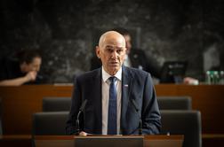 Janša: Za vse bodo veljala enaka pravila. Želim si sistematičnega in dolgočasnega mandata. #vŽivo