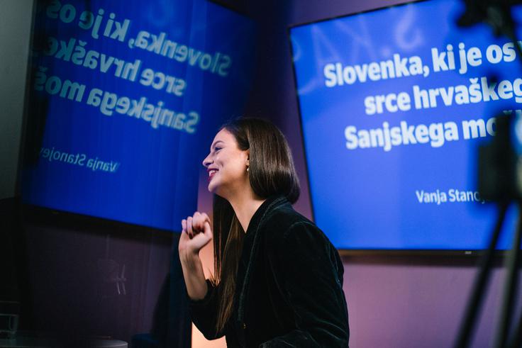 Zaradi šova, v katerem je dolgo časa govorila hrvaško, ji je tudi med pogovorom ušla kakšna hrvaška beseda.  | Foto: Jan Lukanović