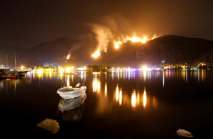 požar Grčija | Foto: Reuters
