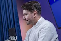 Saša Tabaković, Spotkast