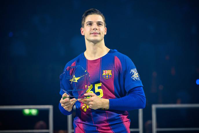 Posebna čast: Makuc v idealni postavi sezone po izboru EHF