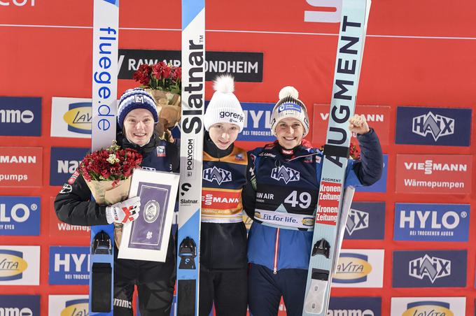 Na norveški turneji v Trondheimu je skočila do sedme posamične zmage, po kateri je znova sama na vrhu po zmagah med slovenskimi skakalkami. | Foto: NordicFocus