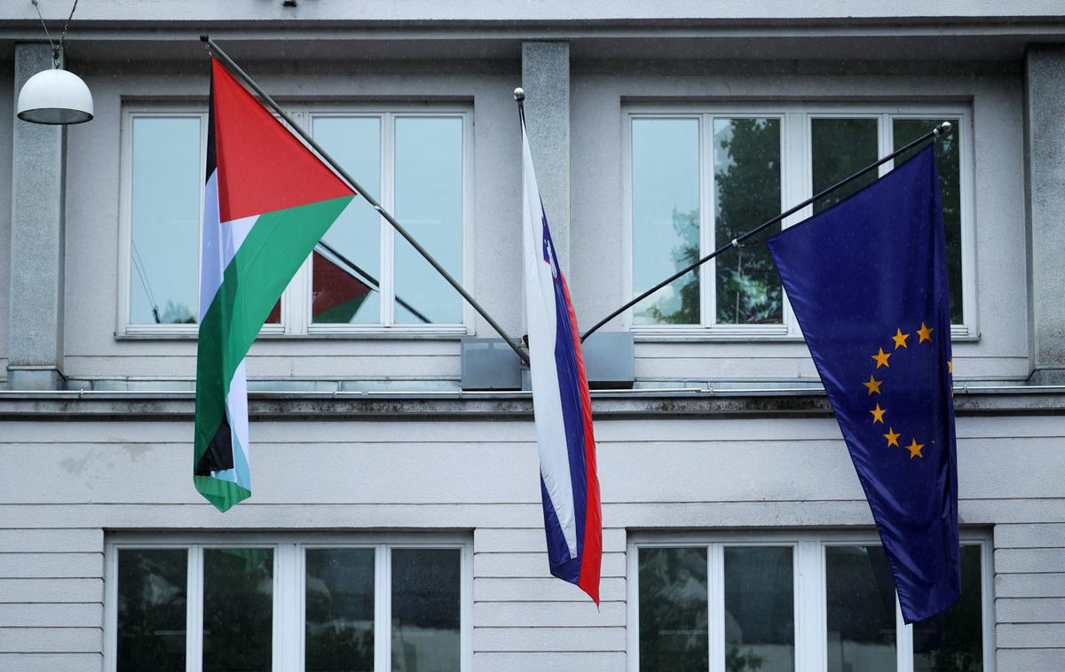 Palestina, zastava | Opozicija je 4. junija obstruirala izredno sejo DZ, na kateri je bil z glasovi 52 od 53 navzočih poslancev sprejet sklep vlade o priznanju Palestine kot neodvisne in suverene države.  | Foto STA