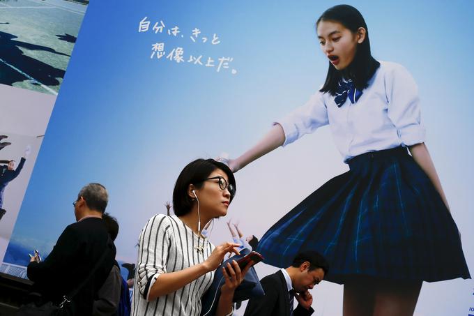 Japonska je država z najvišjim javnim dolgom na svetu. A Japonska to z lahkoto vzdrži, saj ima močno gospodarstvo. | Foto: Reuters