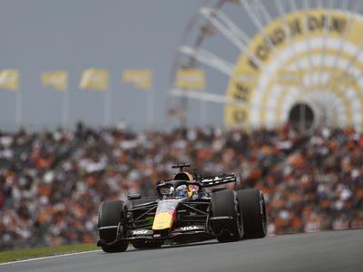 Kolaps na železniški postaji, navijači zamujajo na šprint v Zandvoort