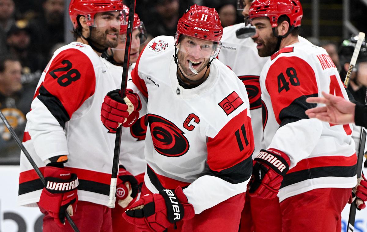 Carolina Hurricanes | Carolina Hurricanes gostujejo pri Minnesoti. | Foto Reuters