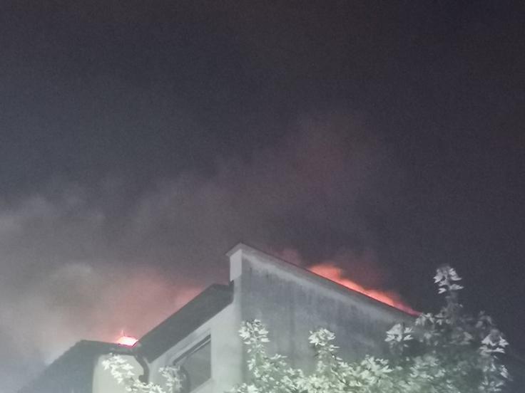 Stanovanjski blok v Novih Jaršah | Foto: Bralka