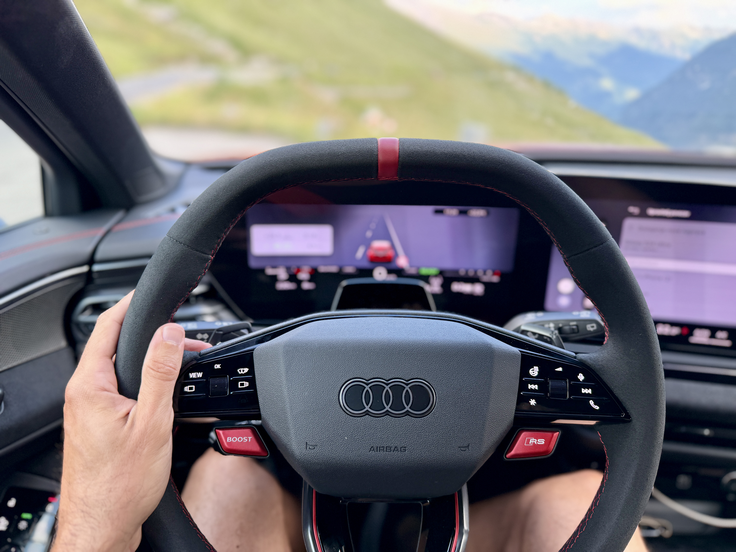 Audi RS5 avant Grossglockner | Foto: Gregor Pavšič