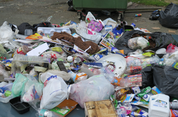 Slovenija ima težave z odpadki #video