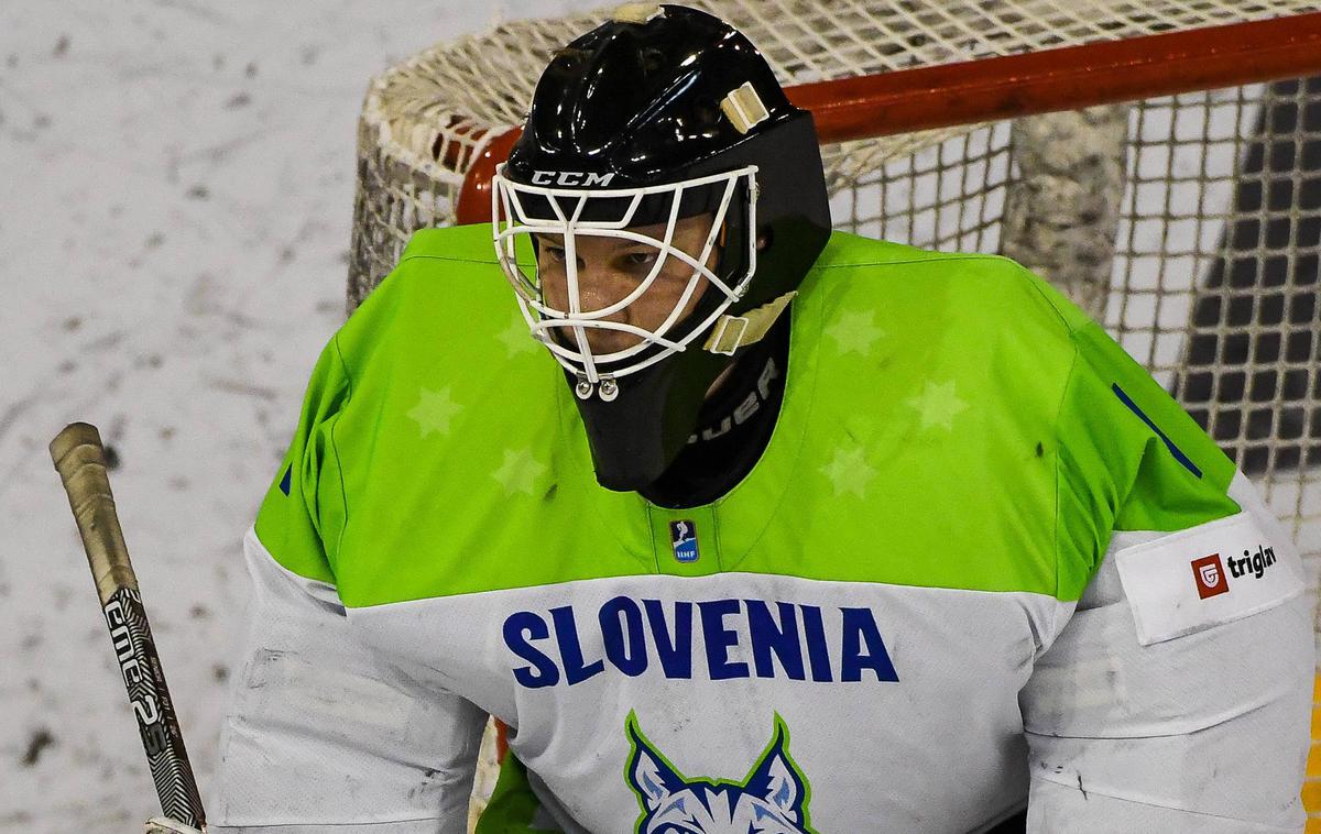 Val Usnik | Dvajsetletni Val Usnik je s Celovcem debitiral v ligi IceHL. | Foto Guliverimage