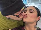 Demi