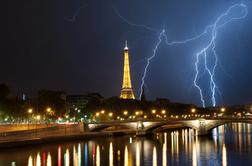 Pariz naj bi proti večeru zajele hude nevihte