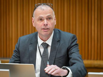 Kandidat za ministra za pravosodje Mihael Zupančič s podporo odbora DZ