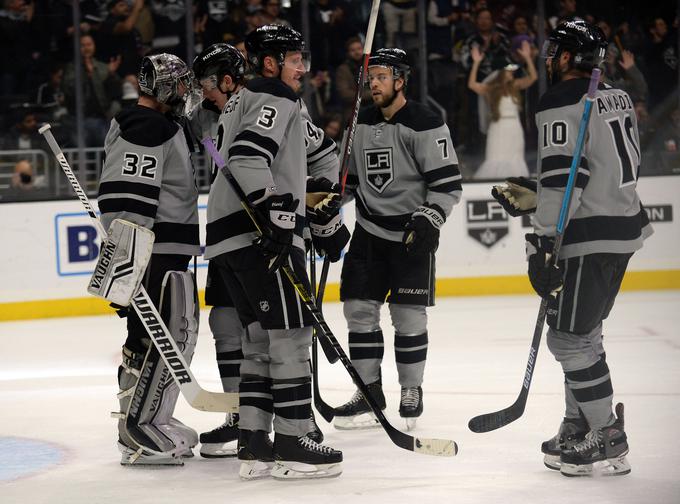 Los Angeles Kings danes čaka gostovanje v Las Vegasu. | Foto: Reuters