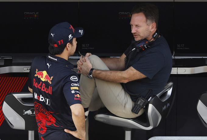 Omejili so komunikacijo šefov ekip z direktorjem dirke. | Foto: Reuters