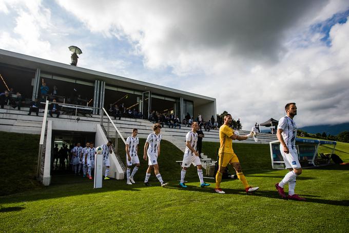 Okoliščine so poskrbele, da danes finale ne bo odigran v razprodani Fazaneriji, ampak pred največ 500 gledalci na Brdu pri Kranju. | Foto: Grega Valančič / Sportida