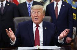 Trump nad novinarje in sodnike: Dal sem jim službo za vse življenje, vendar glasujejo proti meni
