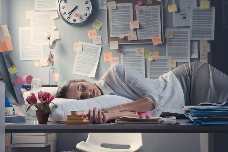 T. i. weekend warrior vzorec – torej vadba pretežno ob koncih tedna – je po ugotovitvah Psychology Today (2025) in metaanalizi, objavljeni v Nature (2023), prav tako učinkovit pri zmanjševanju tesnobnosti in stresa. | Foto: Shutterstock