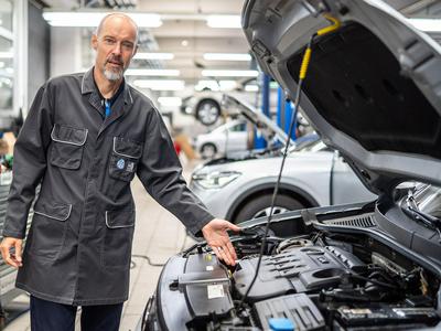 Vozite več kot 4 leta star VW, Audi, Škoda, SEAT ali CUPRA?